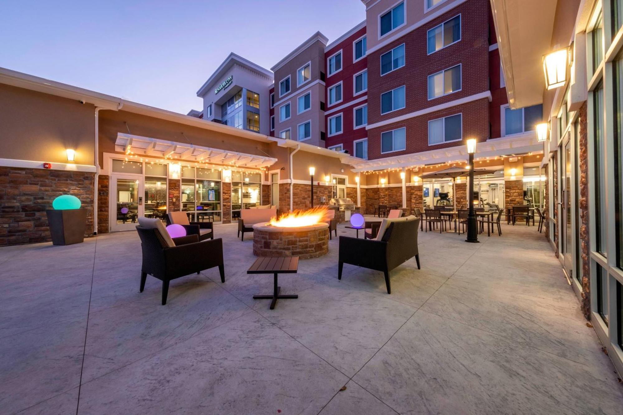 Residence Inn By Marriott Richmond At The Notch Short Pump Exterior foto
